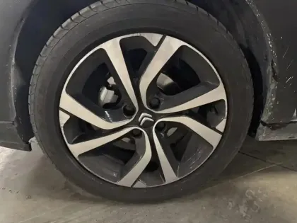 Photo 10 Citroën C3  1.2 PureTech 110ch S&S ELLE