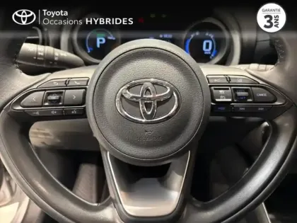 Photo 12 Toyota Yaris  116h Design 5p MY22