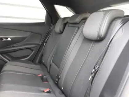 Photo 9 Peugeot 3008  1.5 BlueHDi 130ch S&S GT Line EAT8