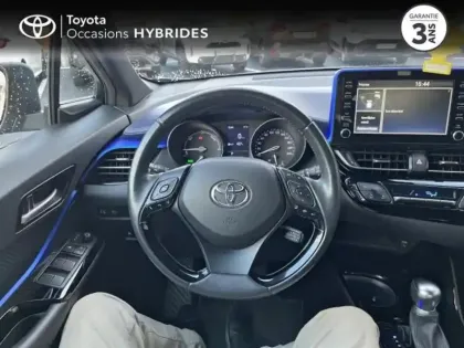 Photo 8 Toyota C-HR  122h Graphic 2WD E-CVT MC19