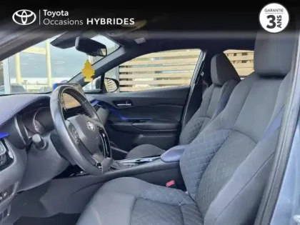 Photo 10 Toyota C-HR  122h Graphic 2WD E-CVT MC19