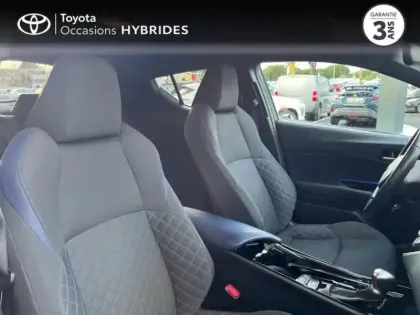 Photo 5 Toyota C-HR  122h Graphic 2WD E-CVT MC19