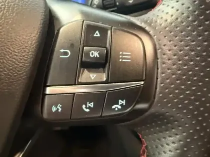 Photo 11 Ford Kuga  2.5 Duratec 190ch FHEV ST-Line X BVA