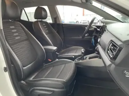 Photo 10 Kia Stonic  1.0 T-GDi 100ch GT Line DCT7