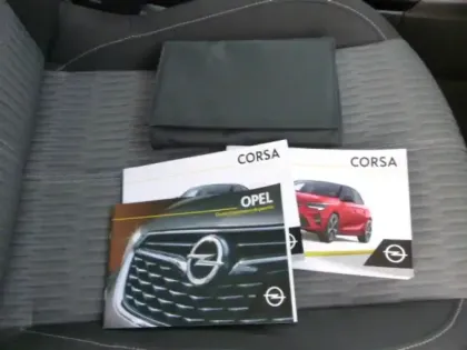 Photo 11 Opel Corsa  1.2 Turbo 100ch Edition Business