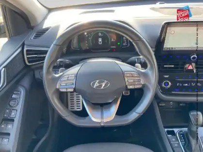Photo 11 Hyundai Ioniq  Plug-in 141ch Creative