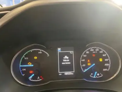 Photo 14 Toyota Yaris  100h Dynamic 5p RC19