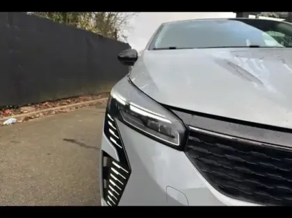 Photo 13 Renault Clio  1.0 TCe 90ch Evolution - 24