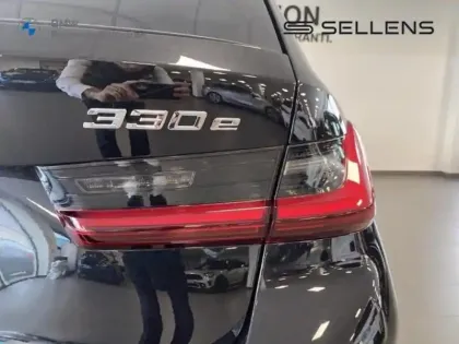 Photo 39 BMW Serie 3 Série 3 Touring 330eA 292ch M Sport