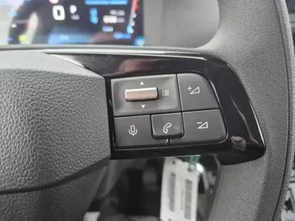 Photo 17 Peugeot Expert  Fg M 2.0 BlueHDi 145ch S&S EAT8