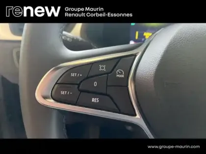 Photo 12 Renault Captur  1.6 E-Tech hybride 145ch Evolution