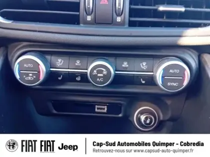 Photo 14 Alfa Romeo Giulia  2.0 TB 200ch Ti AT8 MY21