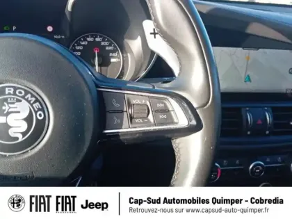 Photo 8 Alfa Romeo Giulia  2.0 TB 200ch Ti AT8 MY21