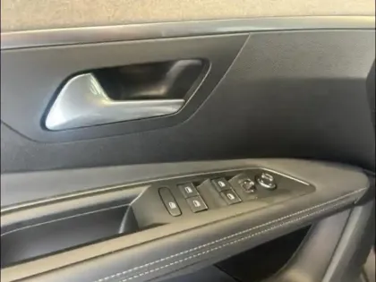 Photo 10 Peugeot 3008  HYBRID 225ch GT Pack e-EAT8