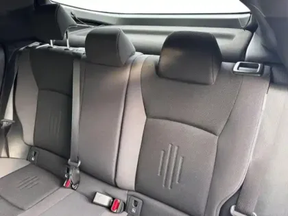 Photo 13 Toyota C-HR  TOYOTA C HR PHEV NG HYBRIDE RECHARGEABLE 225 DESIGN PACKCONF MY25