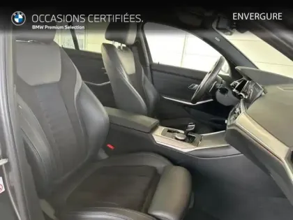 Photo 8 BMW Serie 3 Série 3 320dA MH 190ch M Sport