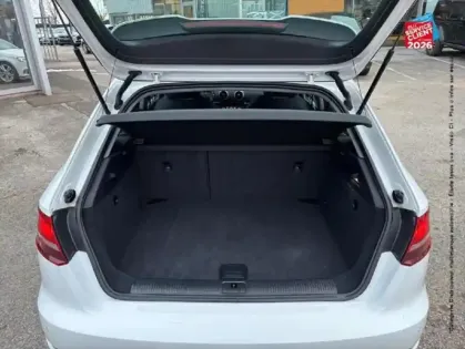 Photo 13 Audi A3  Sportback 35 TFSI 150ch CoD Sport Euro6d-T