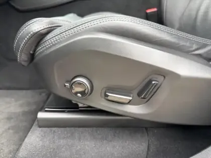 Photo 13 Volvo Xc90  T8 Twin Engine 303 + 87ch Inscription Luxe Geartronic 7 places 48g