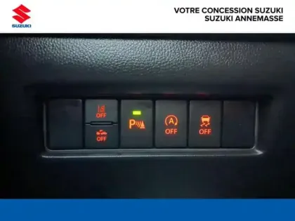 Photo 11 Suzuki Swift  1.2 Dualjet Hybrid 83ch Privilège