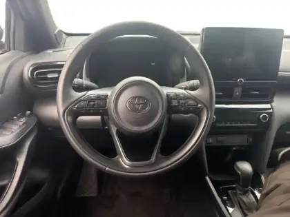 Photo 11 Toyota Yaris  Cross 130h Design Pack Cargo MY25