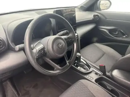 Photo 14 Toyota Yaris  Cross 130h Design Pack Cargo MY25