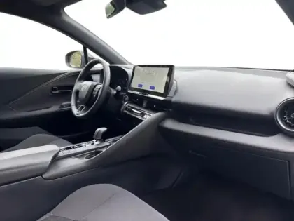 Photo 8 Toyota C-HR  1.8 Hybride 140ch Design Pack Confort MY25