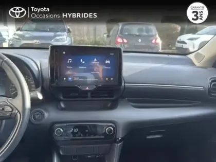 Photo 14 Toyota Yaris  116h Dynamic 5p MC24