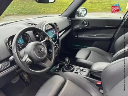 Photo 14 Mini Countryman  Cooper 136ch  Highlands BVA7 Sieges chauf/cuir Camera