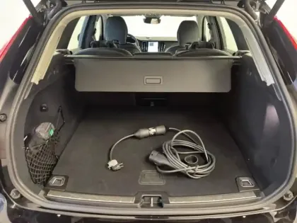 Photo 5 Volvo Xc60  T6 Hybride Rechargeable 253 + 145ch Plus Style Dark Geartronic 8 AWD