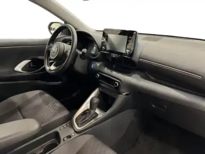 Photo 10 Toyota Yaris  116h Dynamic 5p MY22