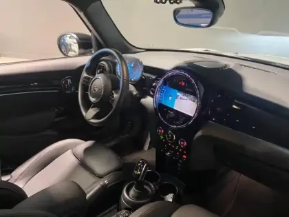 Photo 14 Mini Mini  5 Portes Cooper 136ch Edition Premium BVA7