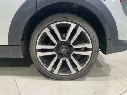 Photo 8 Mini Mini  5 Portes Cooper 136ch Edition Premium BVA7