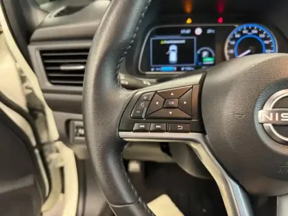 Photo 13 Nissan Leaf  150ch 40kWh Acenta 21.5