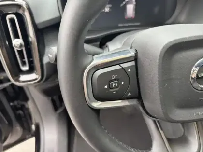 Photo 12 Volvo Ex40  Single Extended Range 252ch Plus