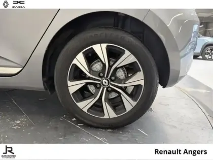 Photo 7 Renault Clio  1.5 Blue dCi 100ch Evolution