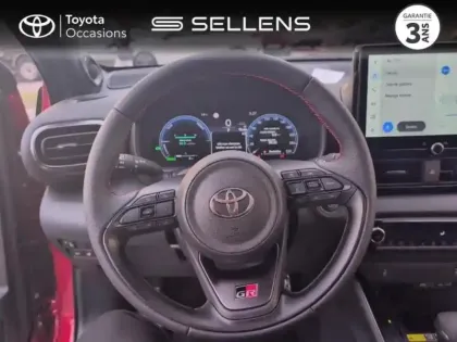 Photo 8 Toyota Yaris  130h GR Sport 5p MY25