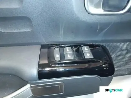 Photo 11 Citroën C3  1.2 PureTech 110ch S&S Shine Pack  EAT6