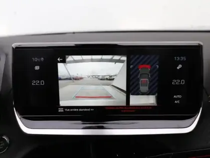 Photo 12 Peugeot 2008  1.5 BlueHDi 130ch S&S GT EAT8