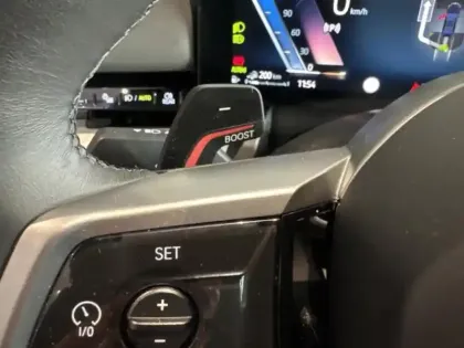 Photo 14 BMW Serie 5 Série 5 530e 299ch M Sport xDrive