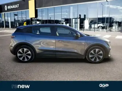 Photo 6 Renault Megane  E-Tech Electric EV60 130ch Evolution ER super charge -B