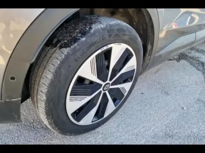 Photo 12 Renault Megane  E-Tech Electric EV60 130ch Evolution ER super charge -B