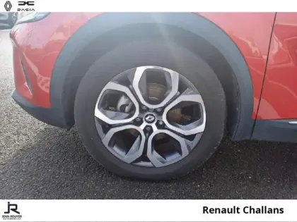 Photo 7 Renault Captur  1.6 E-Tech hybride 145ch Techno