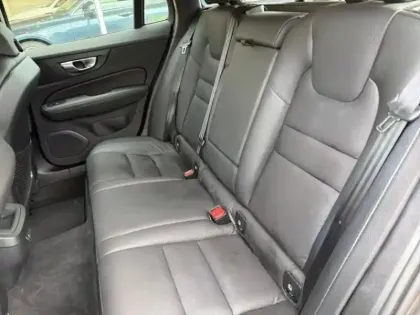 Photo 9 Volvo V60  B4 197ch Plus Style Dark DCT 7