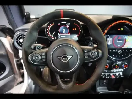 Photo 14 Mini Mini  JCW 231ch Edition Premium Plus BVA8