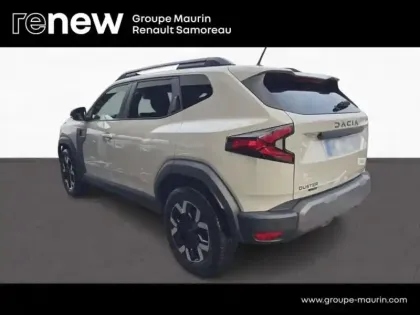 Photo 18 Dacia Duster  1.6 hybrid 140ch Extreme