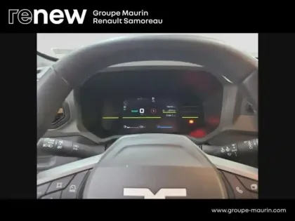 Photo 14 Dacia Duster  1.6 hybrid 140ch Extreme