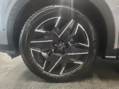 Photo 10 Peugeot 3008  1.2 Hybrid 136ch Allure e-DCS6