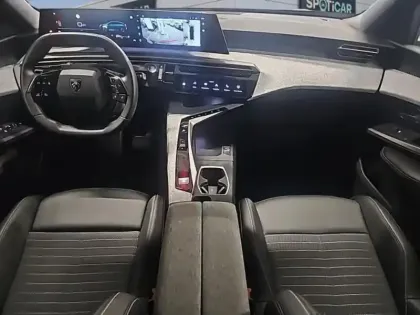 Photo 7 Peugeot 3008  1.2 Hybrid 136ch Allure e-DCS6