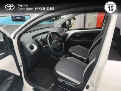 Photo 10 Toyota Aygo  1.0 VVT-i 72ch x-play 5p MY20