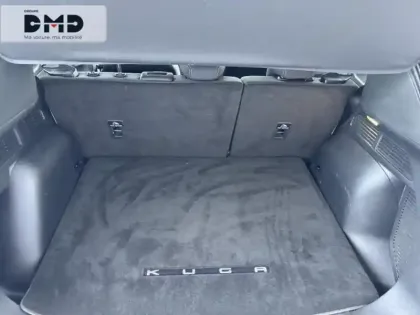 Photo 11 Ford Kuga  2.5 Duratec 190ch FHEV E85 Titanium BVA